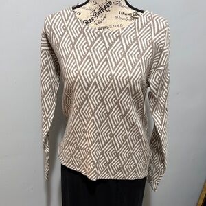 Tahari Beige and White Geometric Sweater